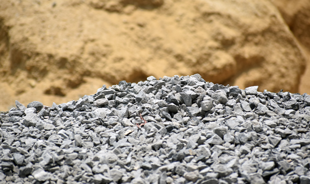 What is an aggregate in construction_